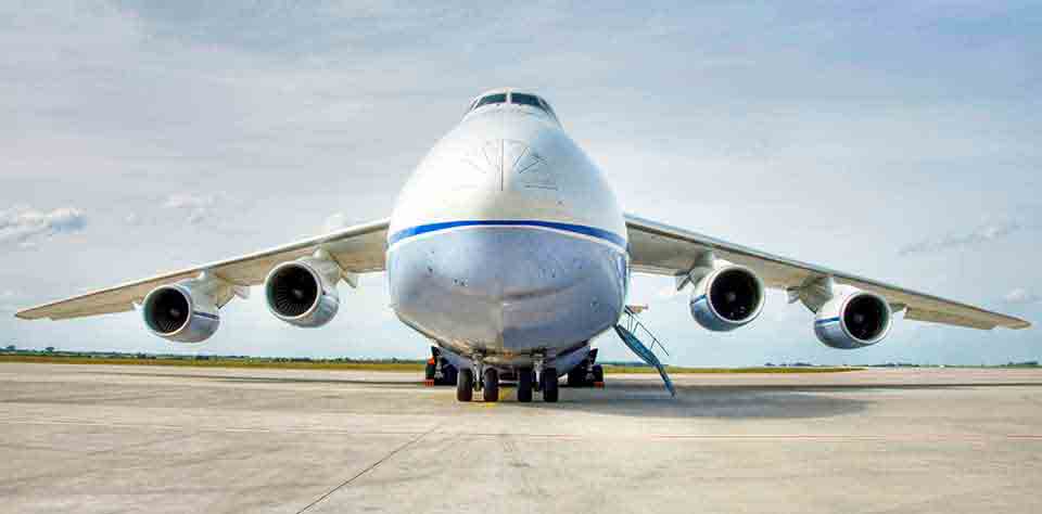 With one outsize cargo aircraft, we can move heavy goods and oversizes. We can ship your goods to any trade show in the world.
